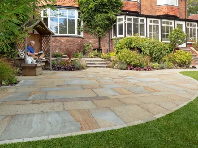 Professional Landscaper Near CM9 8SH | Maldon & Tollesbury Garden Services